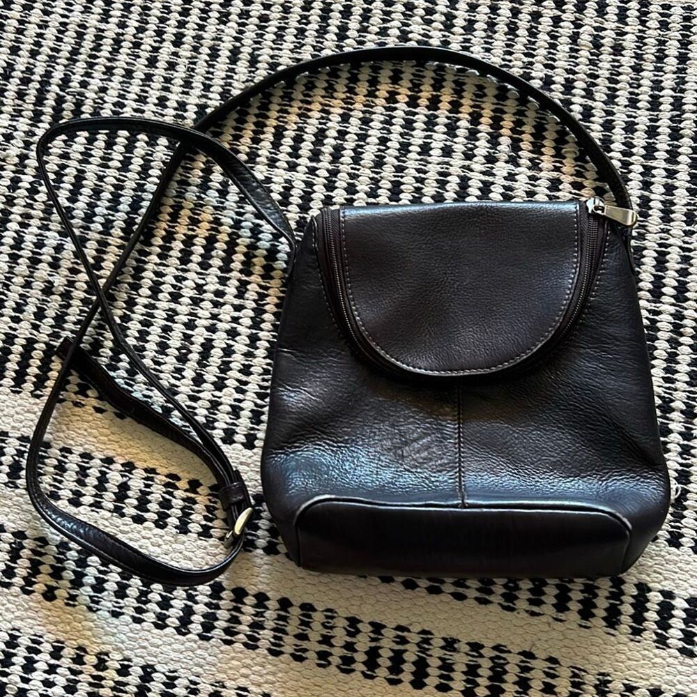 Le Donne Leather collection 90s / vintage crossbody